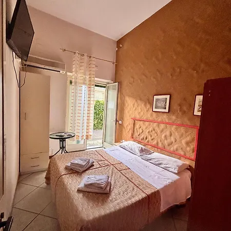 In Acireale Pensjonat Santa Tecla